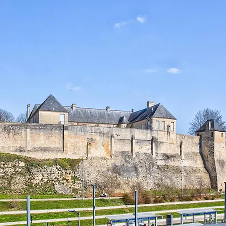 Le Nid - Hypercentre - Vue Sur Le Chateau Daire *